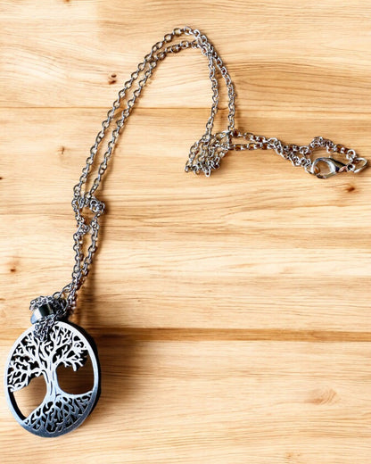 "Tree of Life" Necklace in Stainless Steel - personalized engraving, 2 color variants