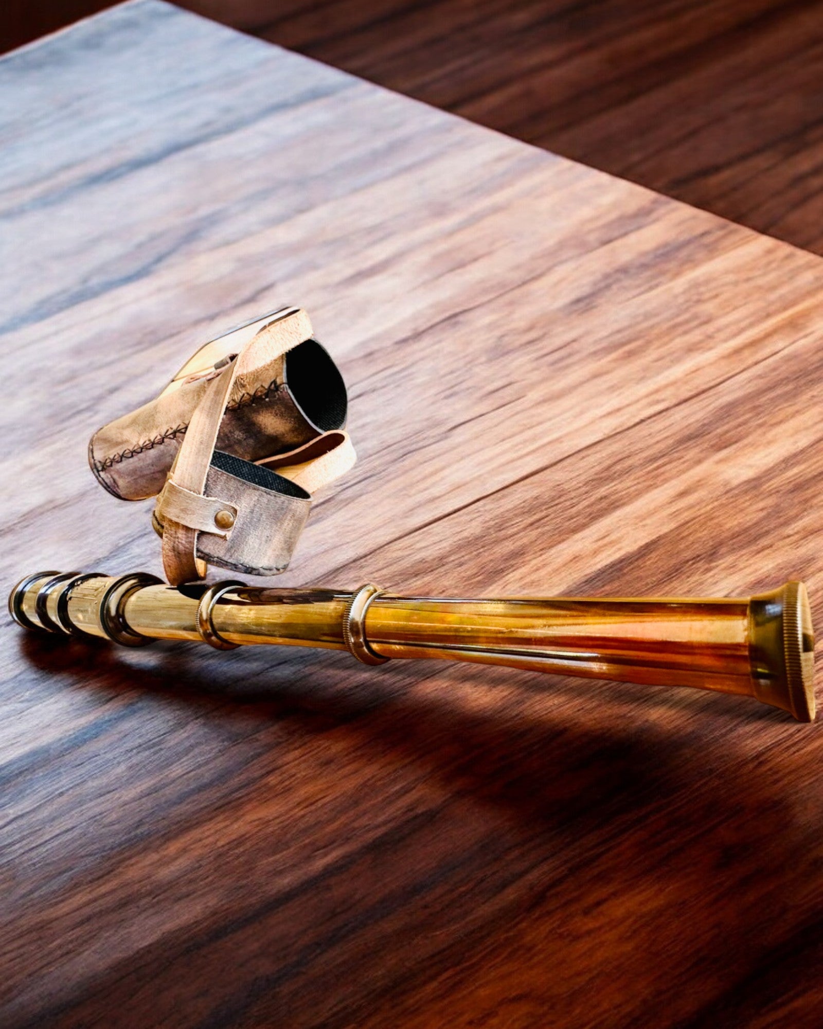 Premium "Voyager" Telescope with Engraved Lens and Natural Leather Case, personalization option for engraving as a gift