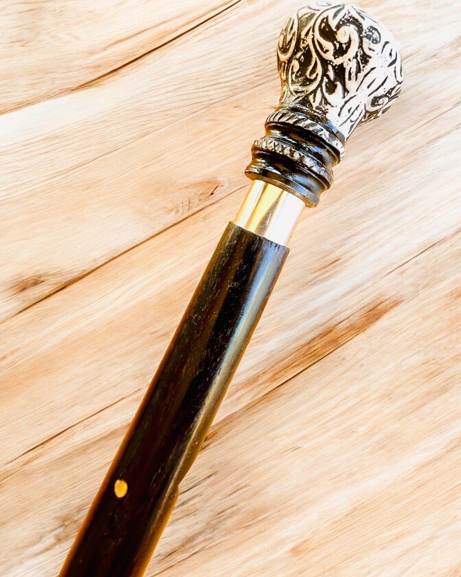 "Majesty's Cane" Walking Stick Wooden Handcrafted, engraving option, 2 variants to choose from