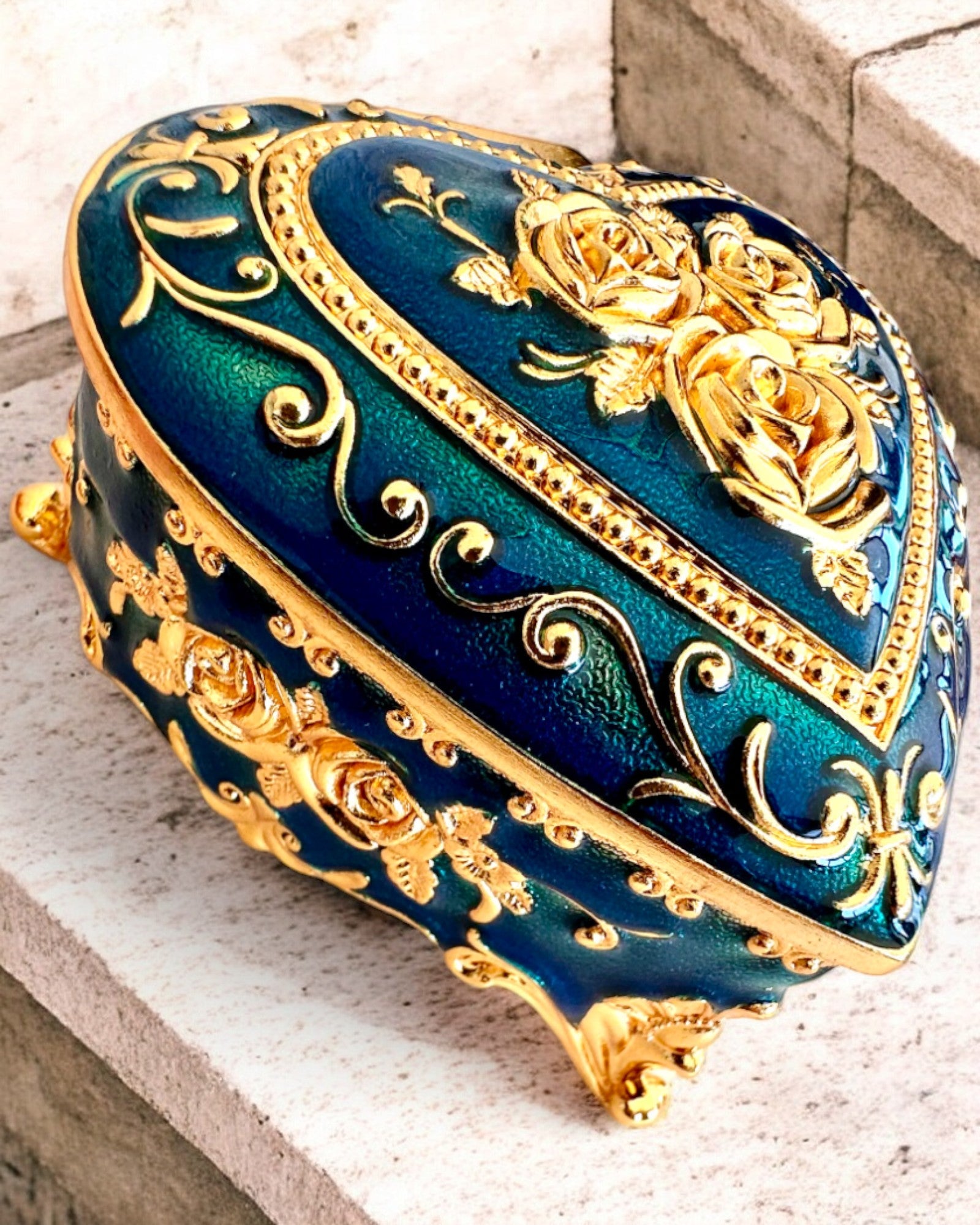 "Royal Elegance" jewelry box - with engraving option for a gift, 3 variants to choose from