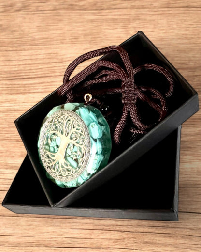 Amulet "Tree of Life" with turquoise – Your personal strength, necklace for a gift, personalization with engraving