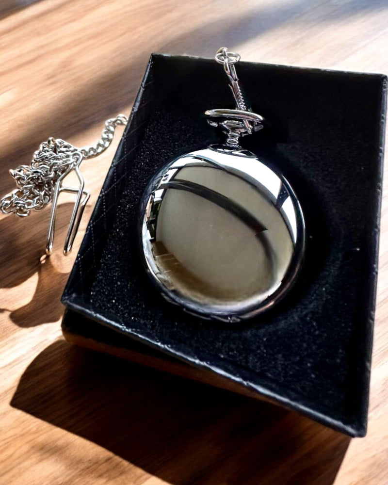 Classic Mechanical Pocket Watch with Double Cover, Manual, Silver Color