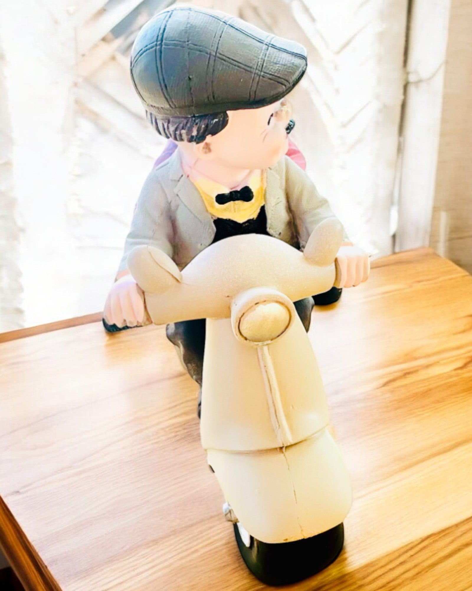 Decorative figurine Lovers on a scooter - personalization with engraving for a gift