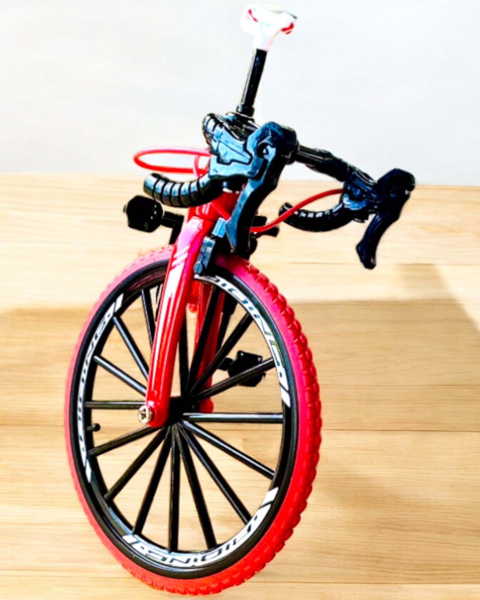 Miniature Metal Model Red Bicycle "SpeedMaster" personalization with engraving for a gift, 2 color variants