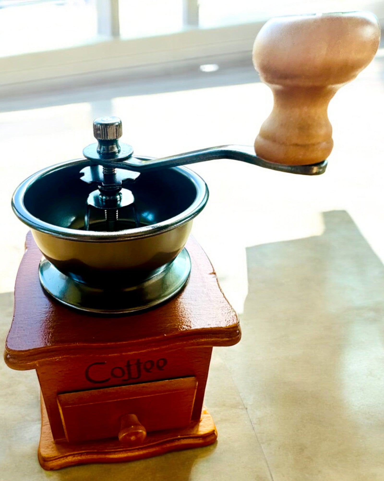 Traditional Coffee Grinder "Aroma of Classics" - with engraving option, personalization for a gift