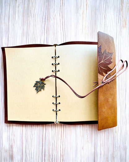 Notebook "Autumn Leaves" A5 Format, personalization option with engraving for a gift