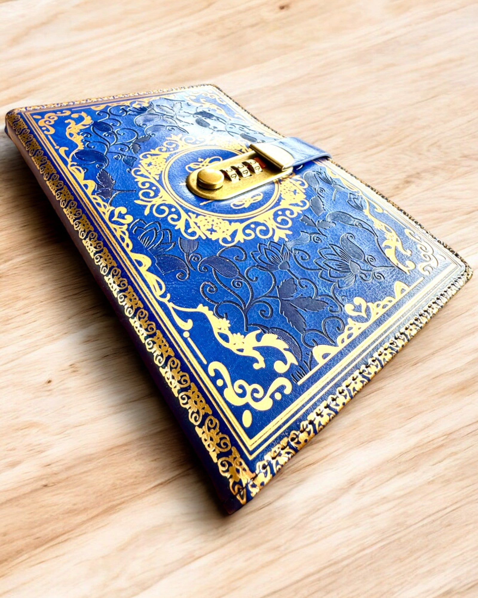 Exclusive Leather Notebook "Secret Notebook" A5 with Combination Lock - personalization with engraving