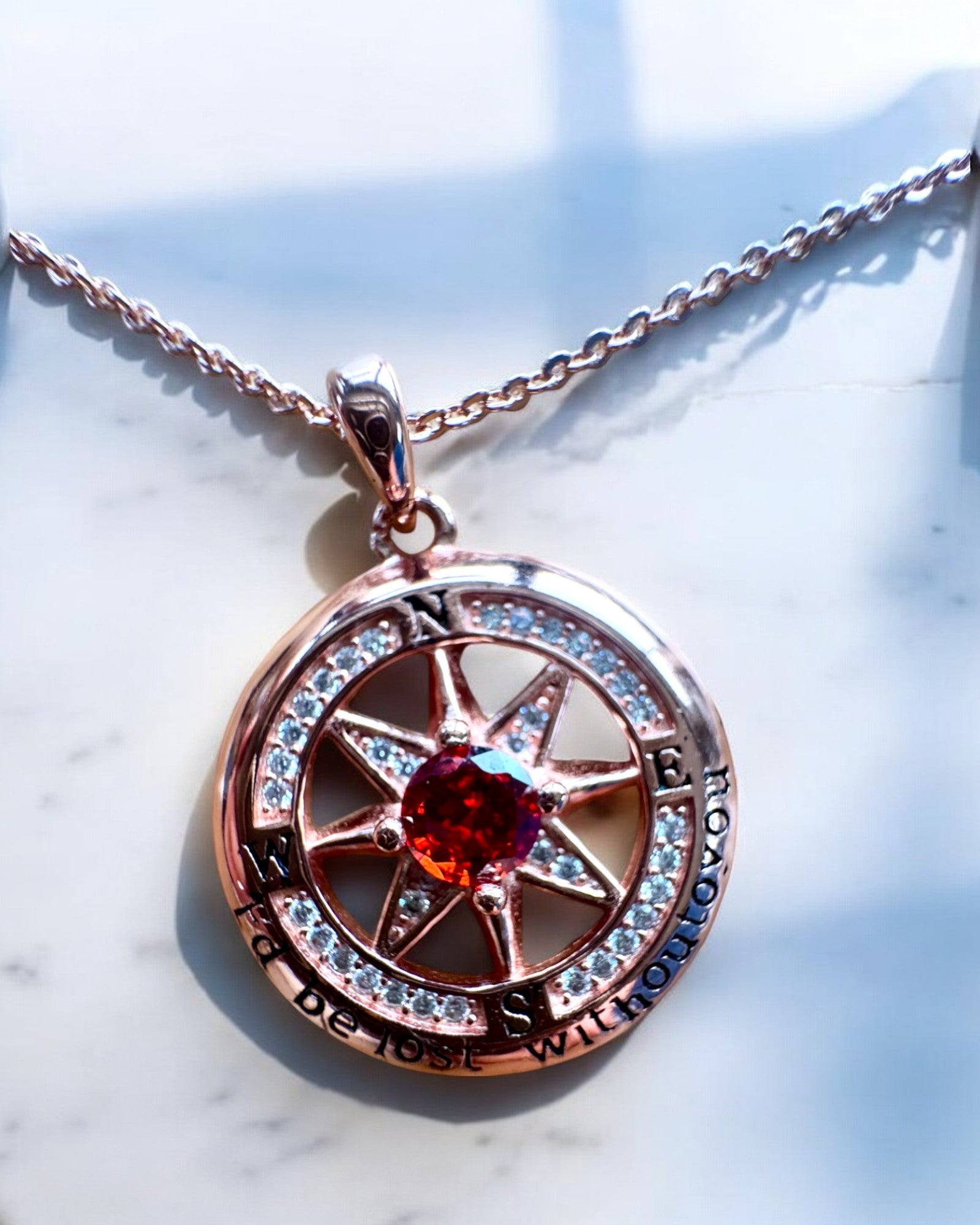 "Love Compass" necklace with zirconia, personalization option with engraving