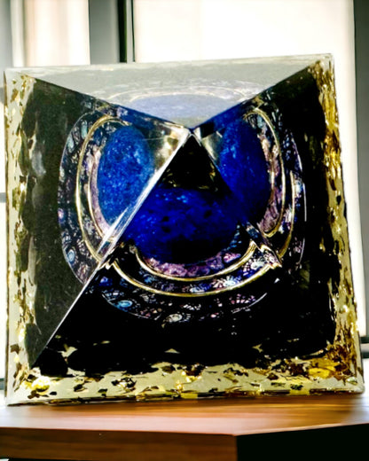 Energy Orgonite Pyramid with Crystals for Meditation – Radiates Positive Energy and Wealth