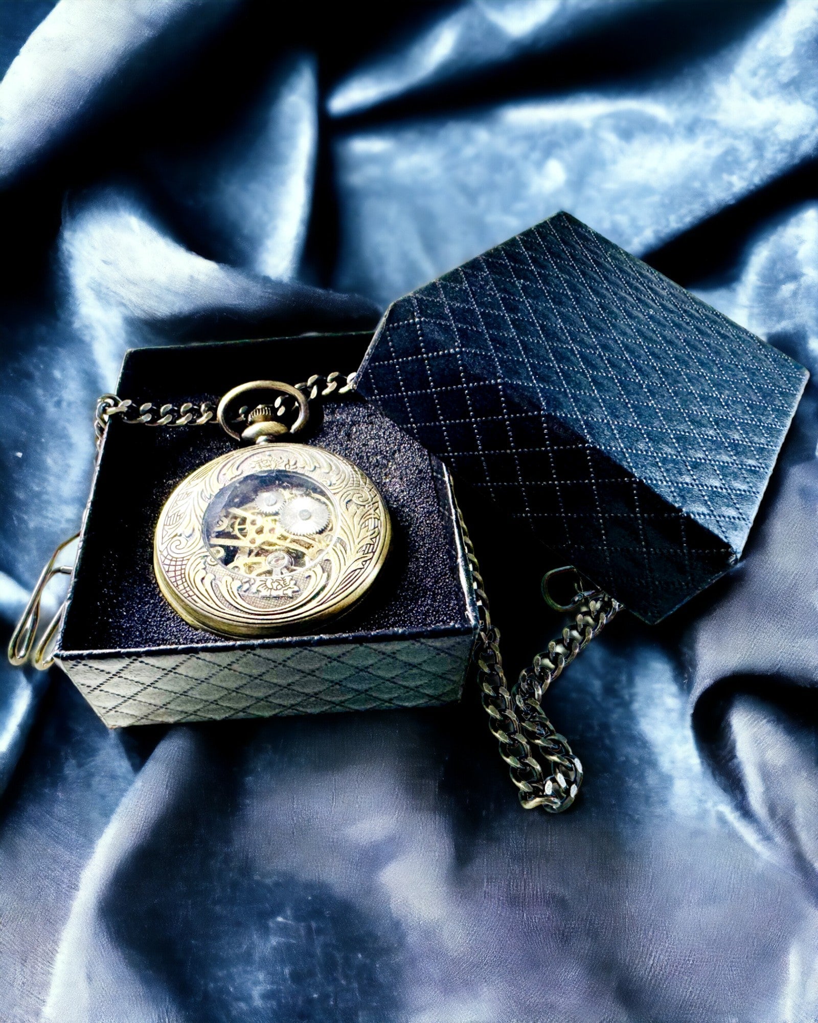 Exclusive Pocket Watch "Heritage" - Mechanical and Waterproof