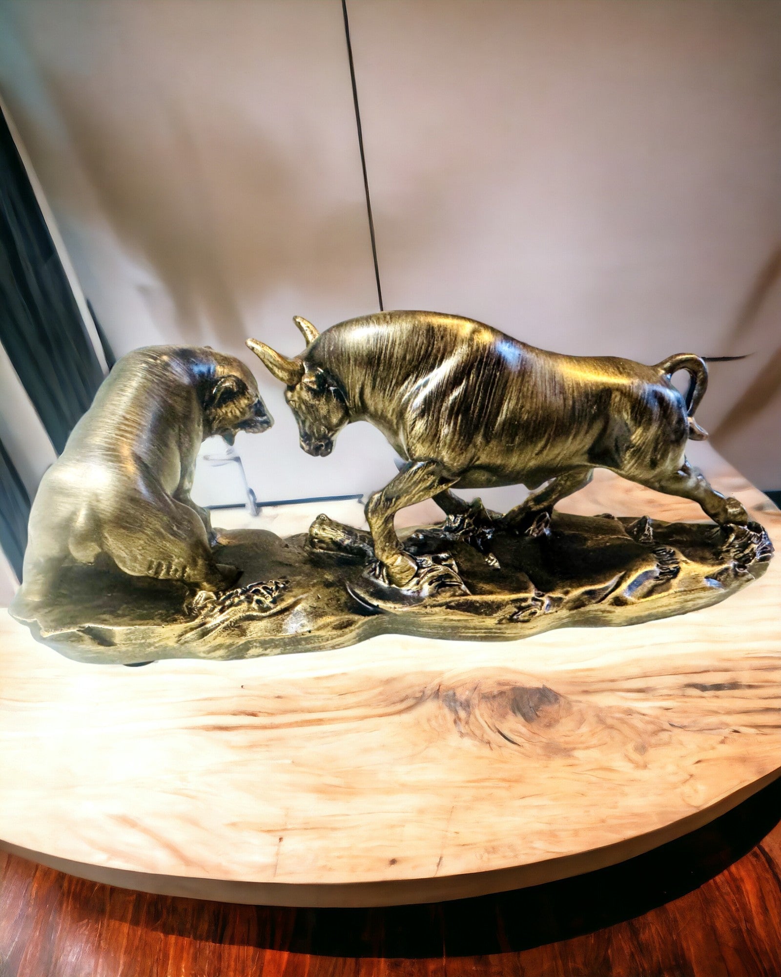 Sculpture "Two Rivals" - Bull and Bear - Symbolism of the Financial Market, Engraving Option - Copper Color