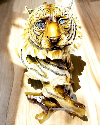 "Tiger King of the Jungle" Figurine with Engraving Option, 29 cm tall, decoration for a gift