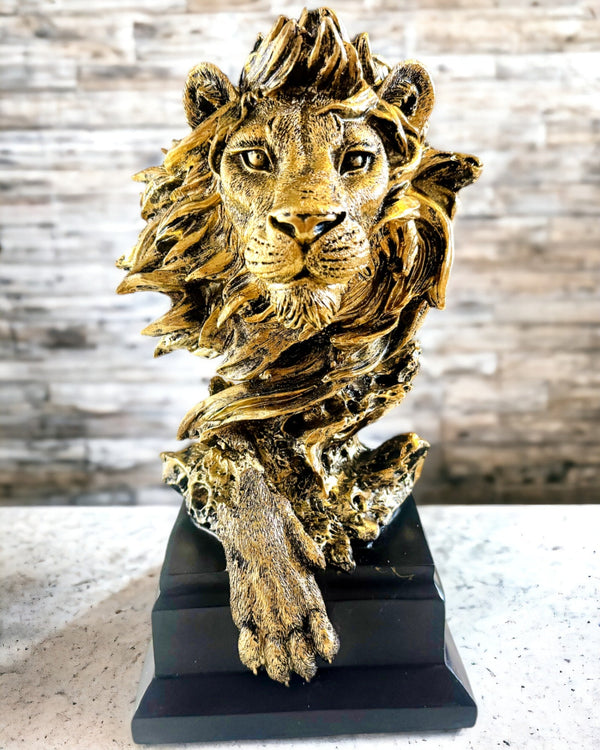 Royal Lion - Majestic Decorative Figure with Engraving Possibility, 2 color variants to choose from, as a gift