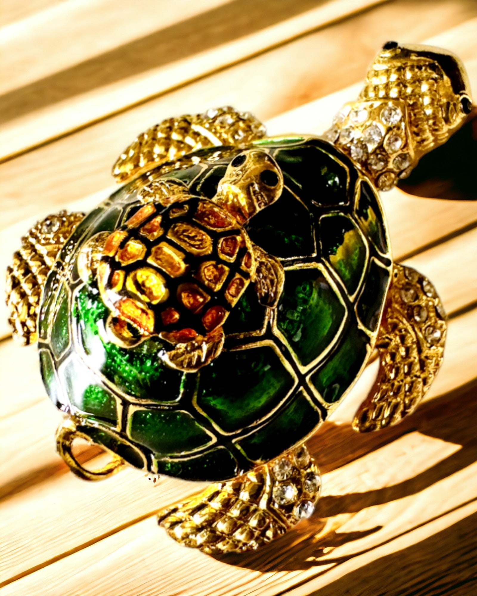 "Turtle Family" Box - green color, personalization with engraving