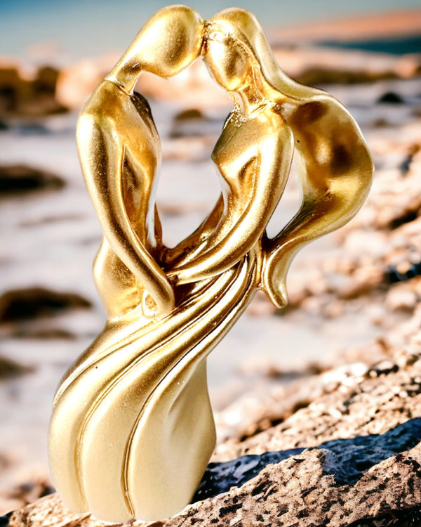 Love Sculpture - "Eternal Passion" - Small Decorative Figurine in gold color with the option of engraving