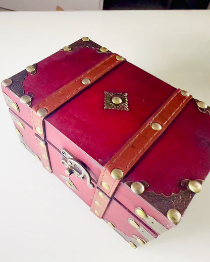 Wooden Box 'Pirate Treasure Chest' – Vintage Jewelry and Trinket Box