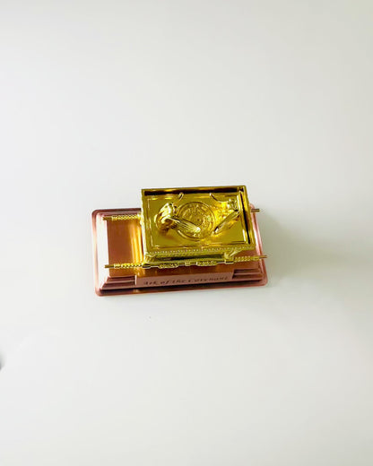 Majestic Miniature of the Ark of the Covenant in Golden Frame 11.2 x 5.8 x 7.3cm - Exclusive ark, Decoration in Golden Edition