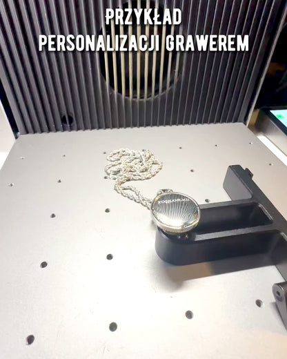 Glamour stila kaklarota ar kompasu un cirkonijiem sievietēm un vīriešiem - 2 varianti izvēlei, personalizācija ar gravējumu dāvanai